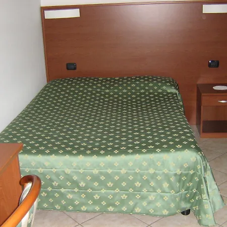 Hotel Sanremo-2