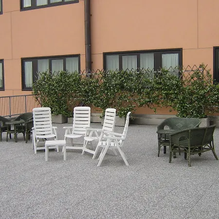 Hotel Sanremo-3